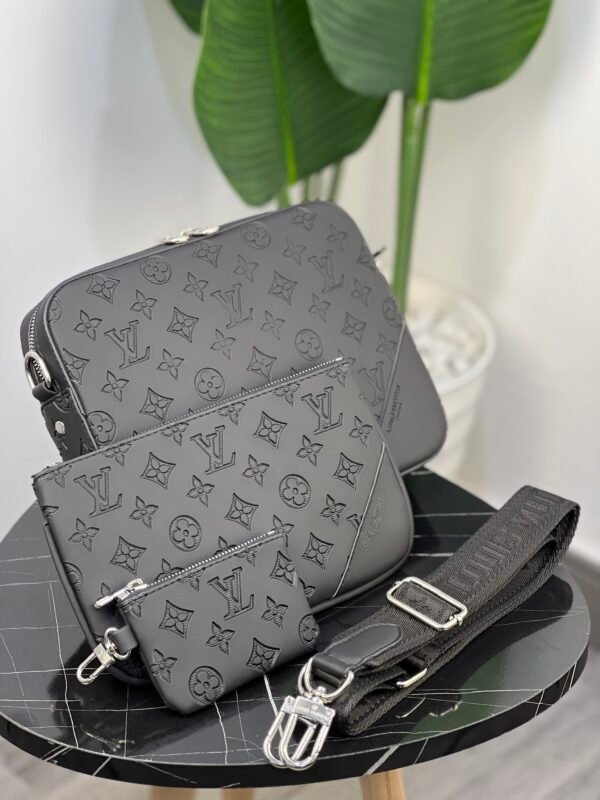 LV 3pcs Big Noir Gravé