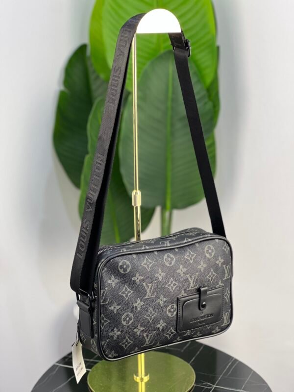 LV Sacoche new lrg 001 – Image 3