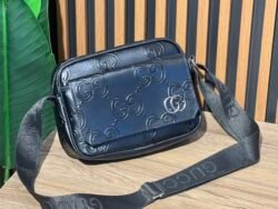 Sacoche Gucci 3D fst omr (noir)