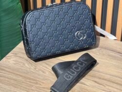 Sac Gucci gravé omr box nv (noir)