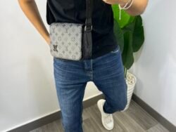 Sacoche LV mini facteur (gris)