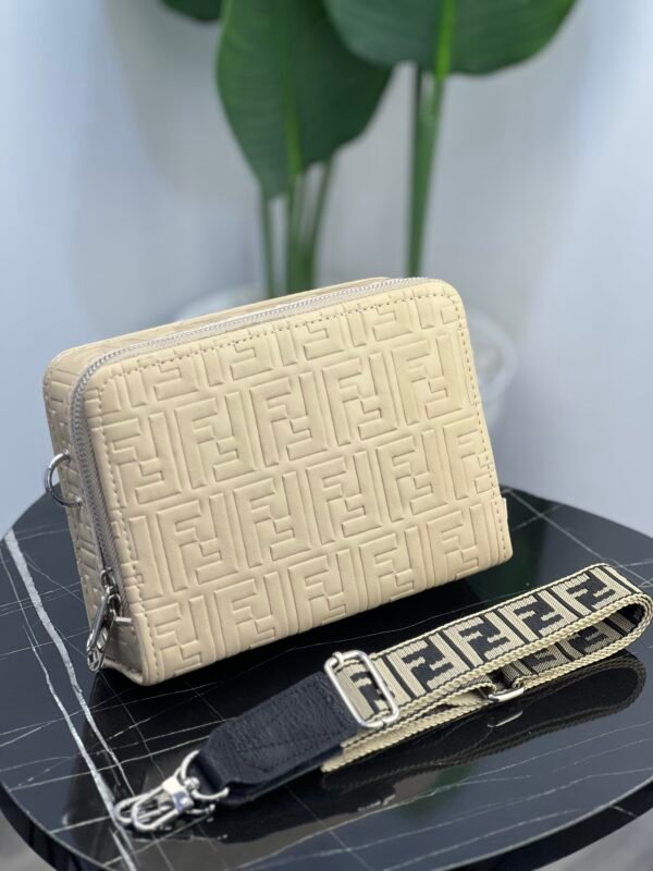 Sac FENDI 3D syh (beige) – Image 2