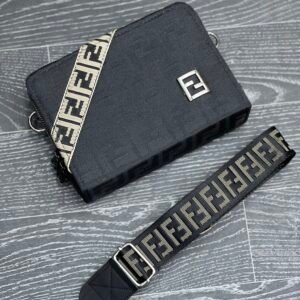 Sac FENDI syh (noir)