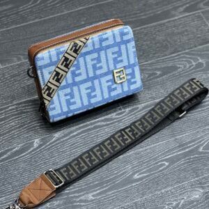 Sac FENDI syh (bleu)