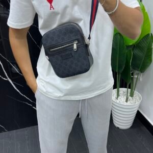 Sacoche Gucci tw box bleu