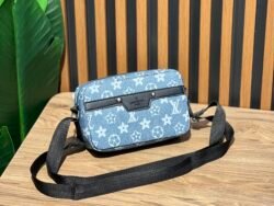 Sacoche LV bleu Mini box omr