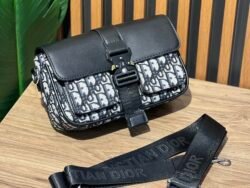 Sacoche Dior dr Clips best quality (Black&white)