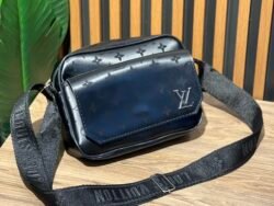 Sacoche LV fst omr Glacé (noir)