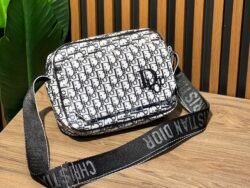 Sacoche Dior dr fst omr (black&white)