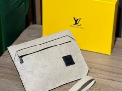 Sac a main LV gravé sgh syh (beige)
