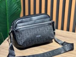 Sacoche Dior dr poche B,W AAA (noir)