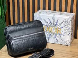 Sacoche Dior dr Gravé poche B,W AAA Boite (noir)